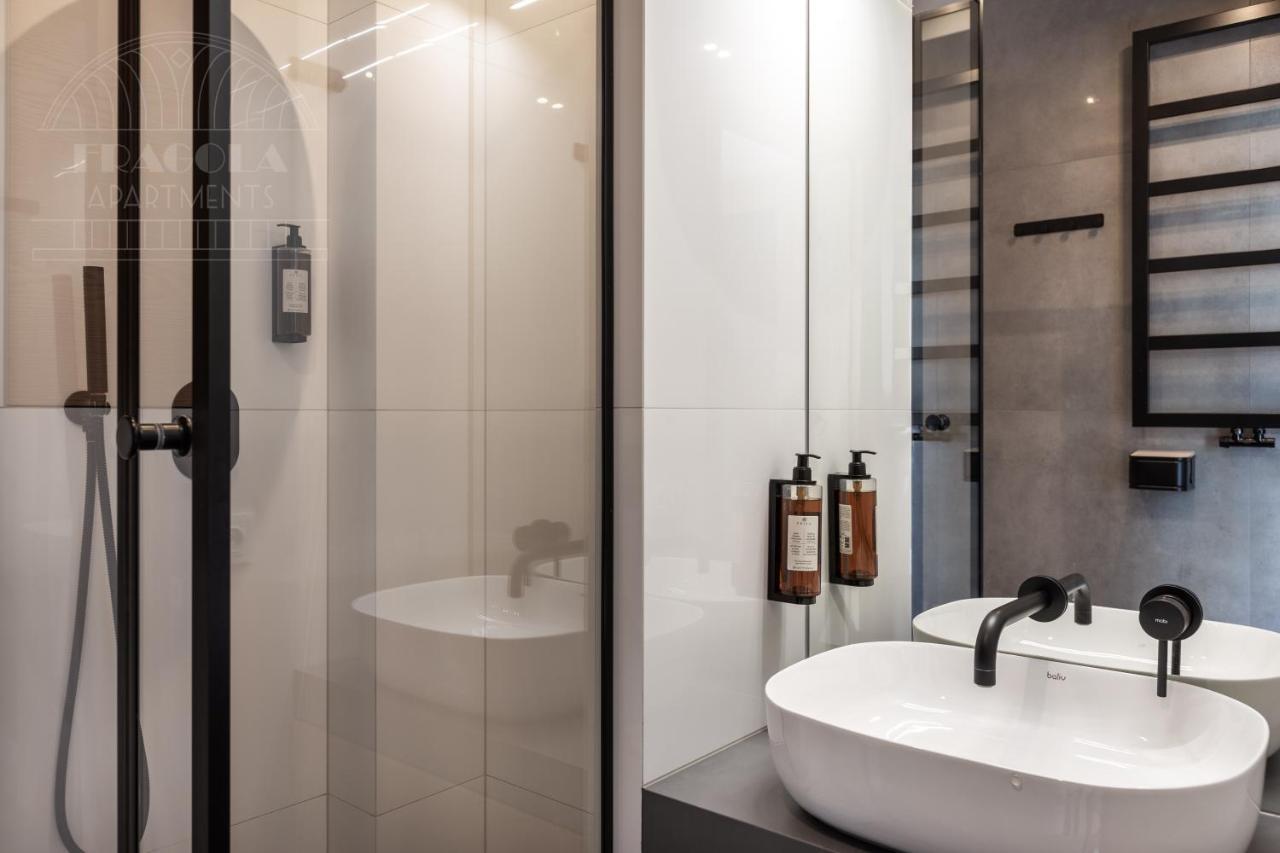 Artsquare Fragola Apartments - City Center Kazimierz Krakow Bagian luar foto