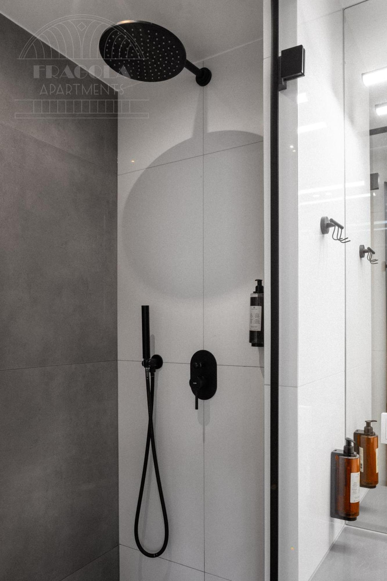 Artsquare Fragola Apartments - City Center Kazimierz Krakow Bagian luar foto