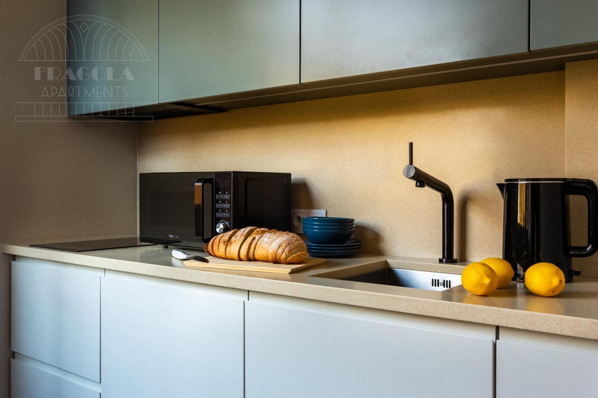 Artsquare Fragola Apartments - City Center Kazimierz Krakow Bagian luar foto